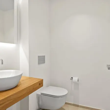 Hillside Flat With Pool By Costarentals - Ref M49 * Marbella