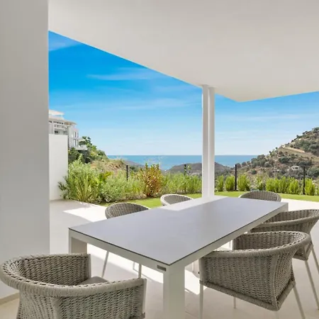 Hillside Flat With Pool By Costarentals - Ref M49 * Marbella