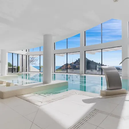 Hillside Flat With Pool By Costarentals - Ref M49 *