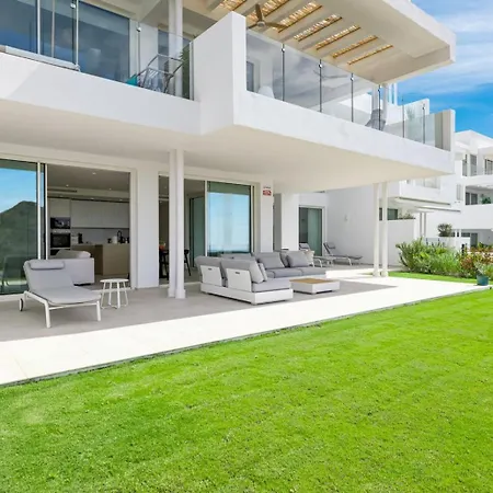 Hillside Flat With Pool By Costarentals - Ref M49 Appartement