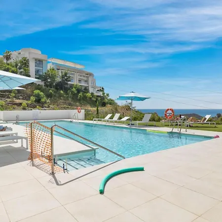 Апартаменты Hillside Flat With Pool By Costarentals - Ref M49 Марбелья