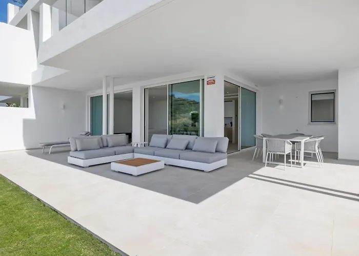 Hillside Flat With Pool By Costarentals - Ref M49 * Marbella
