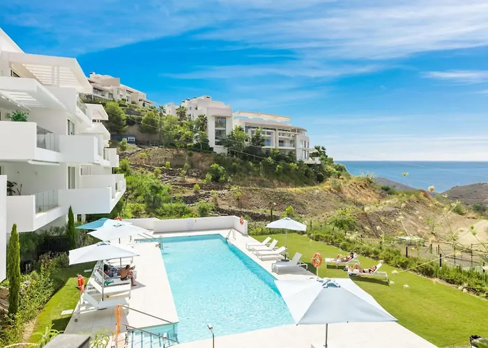 Hillside Flat With Pool By Costarentals - Ref M49 Apartament